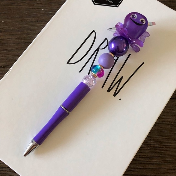 Disney Doorables: Toy Story: Stretch handmade beaded pen - Picture 2 of 3